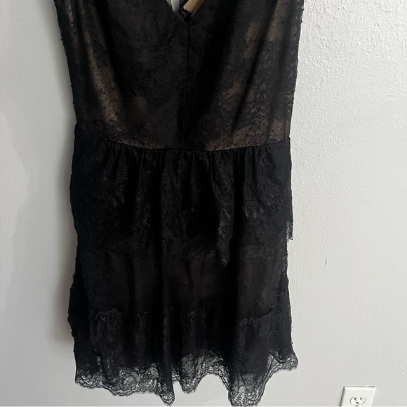 Bcbgmaxazria Willa Lace Black Mini Dress Size S - Picture 14 of 16